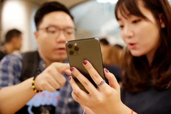 Người Trung Quốc đang yêu iPhone hơn bao giờ hết - Ảnh 2. Người Trung Quốc đang yêu iPhone hơn bao giờ hết - Ảnh 2.