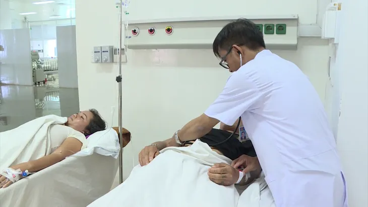 Đắk Lắk: 3 mẹ con ngộ độc do ăn thịt cóc - Ảnh 1. Đắk Lắk: 3 mẹ con ngộ độc do ăn thịt cóc - Ảnh 1.