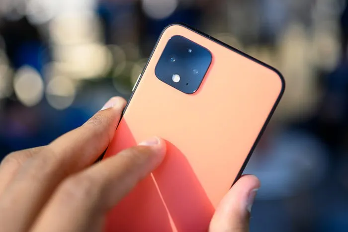 Cận cảnh Pixel 4/4 XL: Sát thủ mới của iPhone 11 - Ảnh 7. Cận cảnh Pixel 4/4 XL: Sát thủ mới của iPhone 11 - Ảnh 7.