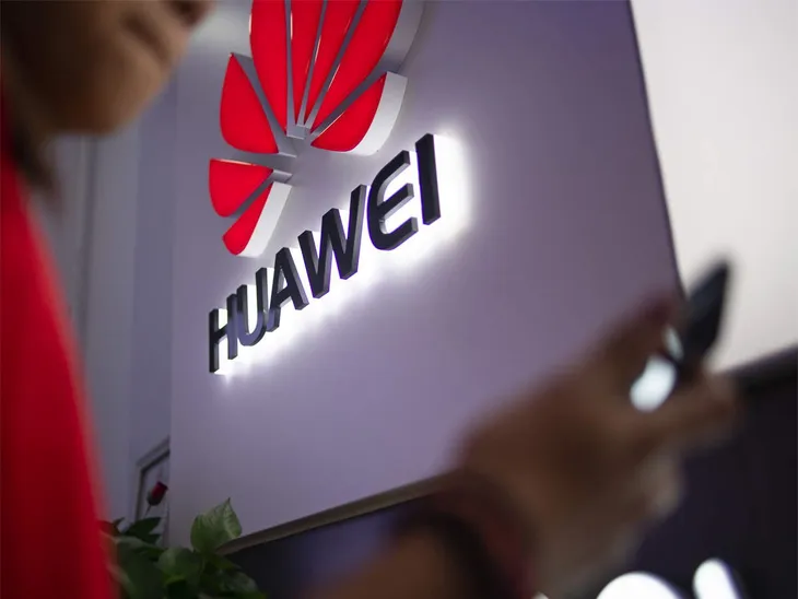 Apple chiếm hơn một nửa thị trường smartphone cao cấp - Ảnh 3. Apple chiếm hơn một nửa thị trường smartphone cao cấp - Ảnh 3.