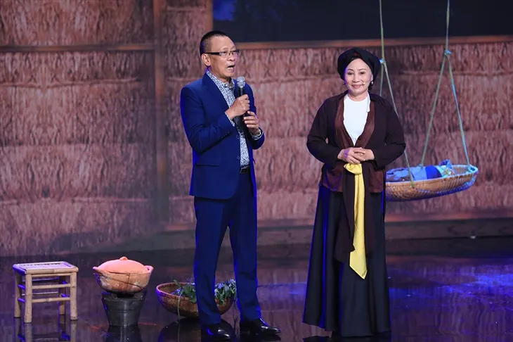 Ký ức vui vẻ: Nhà báo Lại Văn Sâm lặng người khi nghe tiếng hát Hồng Vân - Ảnh 1. Ký ức vui vẻ: Nhà báo Lại Văn Sâm lặng người khi nghe tiếng hát Hồng Vân - Ảnh 1.