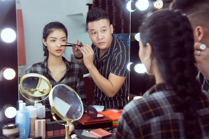 Á hậu Kiều Loan sẽ diện đầm đính 3000 viên đá đến Miss Grand International 2019 - Ảnh 8. Á hậu Kiều Loan sẽ diện đầm đính 3000 viên đá đến Miss Grand International 2019 - Ảnh 8.