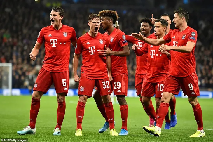 Kết quả UEFA Champions League: Bayern Munich vùi dập Tottenham với tỉ số 7-2 - Ảnh 2. Kết quả UEFA Champions League: Bayern Munich vùi dập Tottenham với tỉ số 7-2 - Ảnh 2.