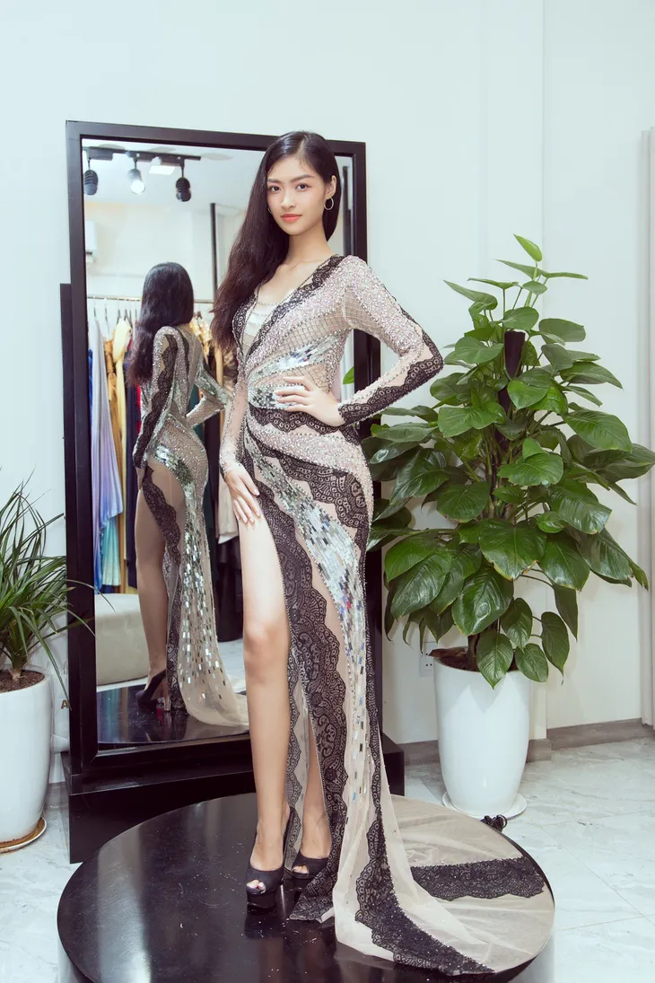 Á hậu Kiều Loan sẽ diện đầm đính 3000 viên đá đến Miss Grand International 2019 - Ảnh 5. Á hậu Kiều Loan sẽ diện đầm đính 3000 viên đá đến Miss Grand International 2019 - Ảnh 5.