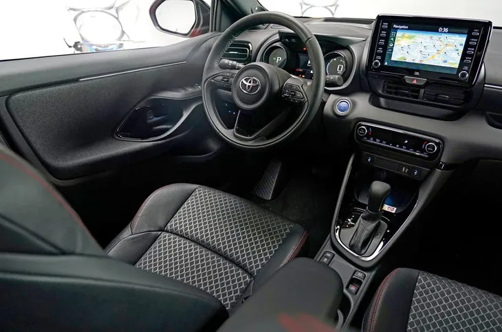 Toyota Yaris 2020 ra mắt thế hệ mới - Ảnh 2. Toyota Yaris 2020 ra mắt thế hệ mới - Ảnh 2.