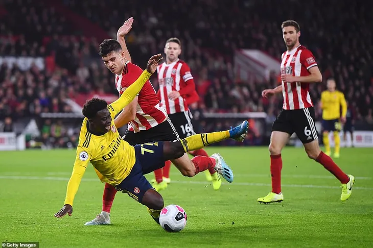 Sheffield United 1-0 Arsenal: Pháo thủ bế tắc - Ảnh 2. Sheffield United 1-0 Arsenal: Pháo thủ bế tắc - Ảnh 2.