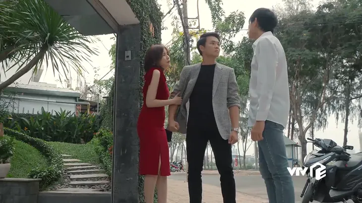 Bán chồng - Tập 27: Biết tin chồng phản bội, Nương sốc tới mức ngất xỉu nhập viện - Ảnh 2. Bán chồng - Tập 27: Biết tin chồng phản bội, Nương sốc tới mức ngất xỉu nhập viện - Ảnh 2.