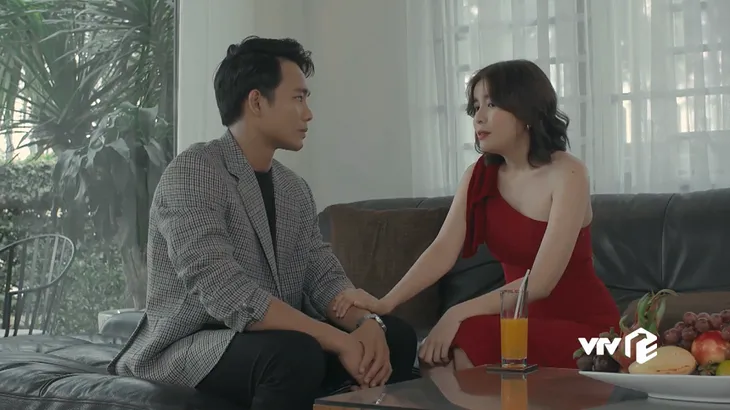Bán chồng - Tập 27: Biết tin chồng phản bội, Nương sốc tới mức ngất xỉu nhập viện - Ảnh 1. Bán chồng - Tập 27: Biết tin chồng phản bội, Nương sốc tới mức ngất xỉu nhập viện - Ảnh 1.