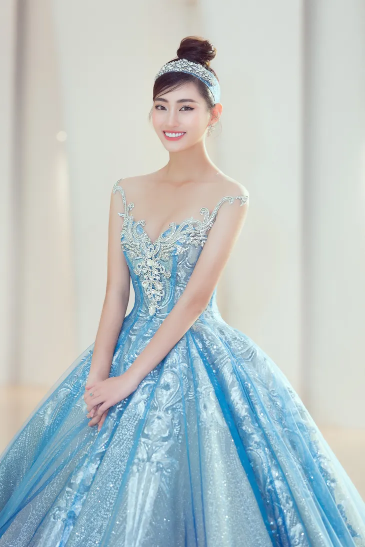 5 Hoa hậu, Á hậu đọ sắc khi hóa thành công chúa Disney - Ảnh 5. 5 Hoa hậu, Á hậu đọ sắc khi hóa thành công chúa Disney - Ảnh 5.