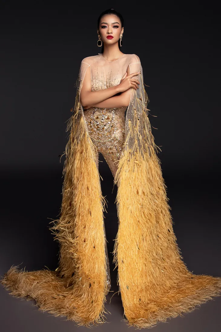 Vừa lọt Top 10 bình chọn quốc phục, Kiều Loan khoe ngay bộ cánh thi Bán kết Miss Grand International 2019 - Ảnh 3. Vừa lọt Top 10 bình chọn quốc phục, Kiều Loan khoe ngay bộ cánh thi Bán kết Miss Grand International 2019 - Ảnh 3.