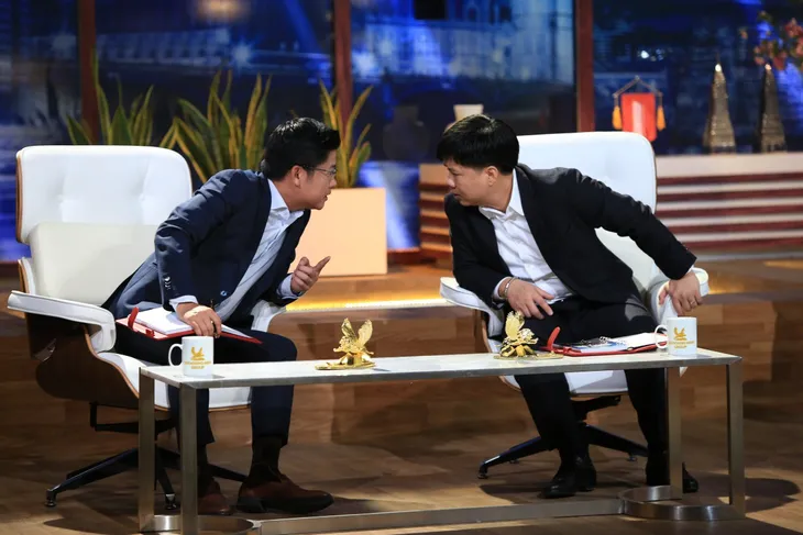 Shark Tank: Hai cá mập 8x bắt tay rót nửa triệu USD vào startup bảo hiểm - Ảnh 4. Shark Tank: Hai cá mập 8x bắt tay rót nửa triệu USD vào startup bảo hiểm - Ảnh 4.