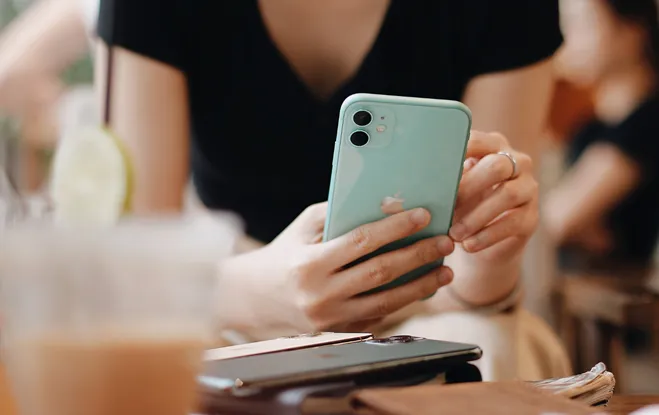 iPhone 11 chính hãng lên kệ tại Việt Nam từ ngày 1/11 - Ảnh 1. iPhone 11 chính hãng lên kệ tại Việt Nam từ ngày 1/11 - Ảnh 1.