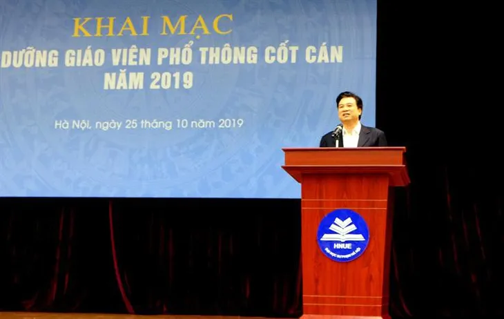 Bồi dưỡng giáo viên phổ thông cốt cán cho chương trình giáo dục phổ thông mới - Ảnh 2. Bồi dưỡng giáo viên phổ thông cốt cán cho chương trình giáo dục phổ thông mới - Ảnh 2.