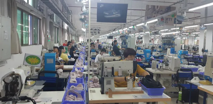 Vụ công nhân liên tiếp nhập viện ở Nam Định: Binh chủng Hóa học vào cuộc điều tra nguyên nhân - Ảnh 3. Vụ công nhân liên tiếp nhập viện ở Nam Định: Binh chủng Hóa học vào cuộc điều tra nguyên nhân - Ảnh 3.