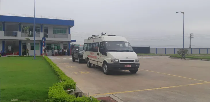 Vụ công nhân liên tiếp nhập viện ở Nam Định: Binh chủng Hóa học vào cuộc điều tra nguyên nhân - Ảnh 1. Vụ công nhân liên tiếp nhập viện ở Nam Định: Binh chủng Hóa học vào cuộc điều tra nguyên nhân - Ảnh 1.