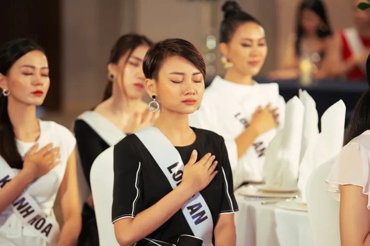 Tôi là Hoa hậu Hoàn vũ Việt Nam 2019 - Tập 4: Vì sao Hoàng Thùy mắng thí sinh nuôi ong tay áo? - Ảnh 3. Tôi là Hoa hậu Hoàn vũ Việt Nam 2019 - Tập 4: Vì sao Hoàng Thùy mắng thí sinh nuôi ong tay áo? - Ảnh 3.