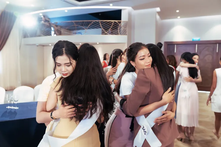 Tôi là Hoa hậu Hoàn vũ Việt Nam 2019 - Tập 4: Vì sao Hoàng Thùy mắng thí sinh nuôi ong tay áo? - Ảnh 4. Tôi là Hoa hậu Hoàn vũ Việt Nam 2019 - Tập 4: Vì sao Hoàng Thùy mắng thí sinh nuôi ong tay áo? - Ảnh 4.
