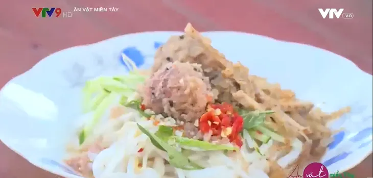 Ghé chợ Ngan Dừa nhớ thưởng thức bánh tằm - Ảnh 2. Ghé chợ Ngan Dừa nhớ thưởng thức bánh tằm - Ảnh 2.