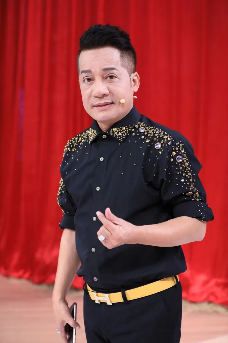 Ký ức vui vẻ: Nghệ sĩ Minh Nhí bùi ngùi nói về cha - Ảnh 1. Ký ức vui vẻ: Nghệ sĩ Minh Nhí bùi ngùi nói về cha - Ảnh 1.