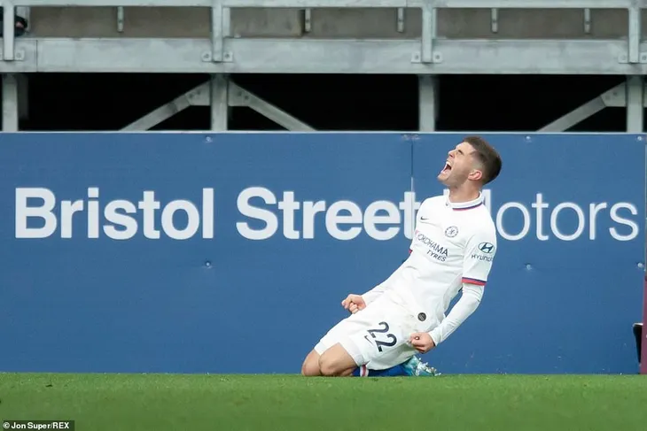 Burnley 2-4 Chelsea: Pulisic lập hat-trick ấn tượng! - Ảnh 1. Burnley 2-4 Chelsea: Pulisic lập hat-trick ấn tượng! - Ảnh 1.