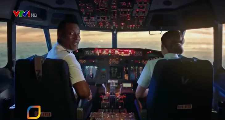 Máy bay của United Airlines theo chủ đề phim Star Wars - Ảnh 2. Máy bay của United Airlines theo chủ đề phim Star Wars - Ảnh 2.