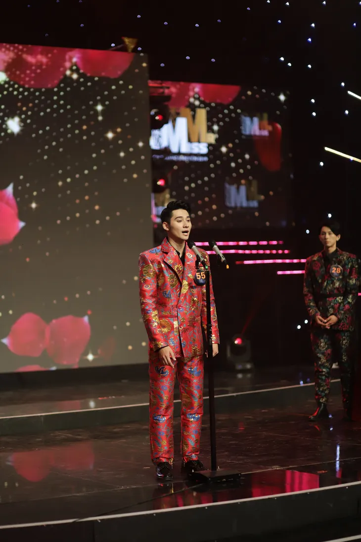 Top 12 Mr&Miss - Gương mặt sinh viên 2019 lộng lẫy với trang phục dạ hội - Ảnh 3.