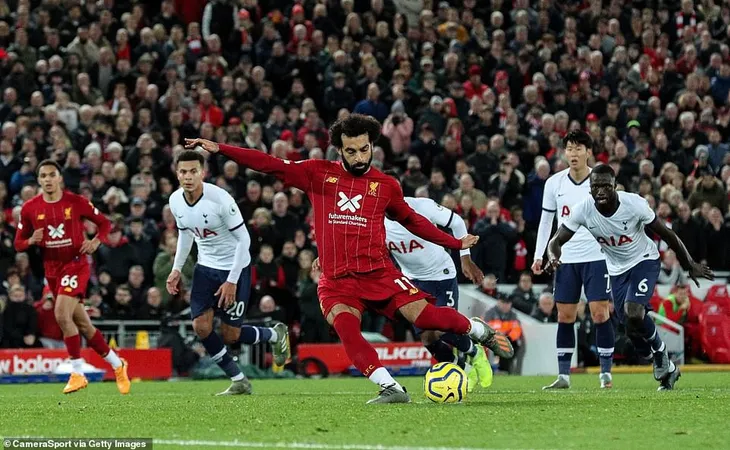 Liverpool 2-1 Tottenham: The Kop tiếp tục bất bại - Ảnh 4. Liverpool 2-1 Tottenham: The Kop tiếp tục bất bại - Ảnh 4.