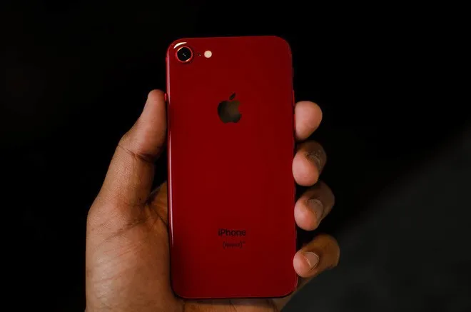Thời điểm ra mắt chiếc iPhone SE 2 vừa rẻ, vừa đẹp - Ảnh 2. Thời điểm ra mắt chiếc iPhone SE 2 vừa rẻ, vừa đẹp - Ảnh 2.