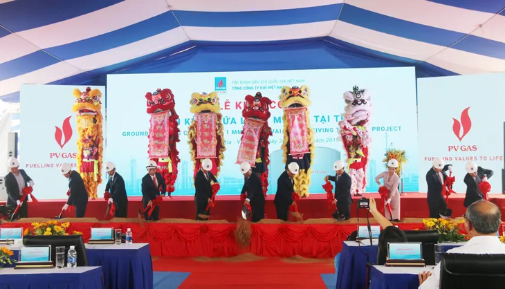 Khởi công xây dựng kho chứa 1 triệu tấn LNG Thị Vải - Ảnh 1. Khởi công xây dựng kho chứa 1 triệu tấn LNG Thị Vải - Ảnh 1.