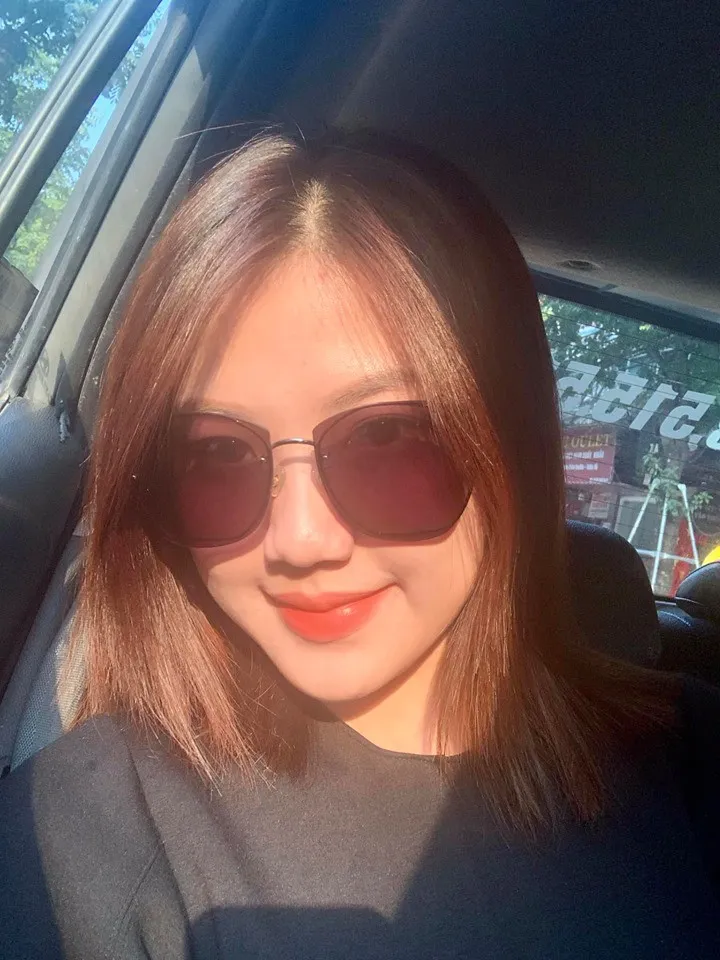 Tiểu tam Trà - Lương Thanh cắt phăng mái tóc dài - Ảnh 1. Tiểu tam Trà - Lương Thanh cắt phăng mái tóc dài - Ảnh 1.