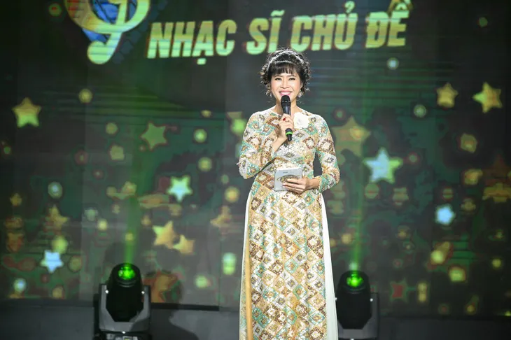 Quỳnh Hoa lần đầu bộc bạch vì sao nói giọng Bắc nhưng lại nổi tiếng ở phía Nam - Ảnh 1. Quỳnh Hoa lần đầu bộc bạch vì sao nói giọng Bắc nhưng lại nổi tiếng ở phía Nam - Ảnh 1.