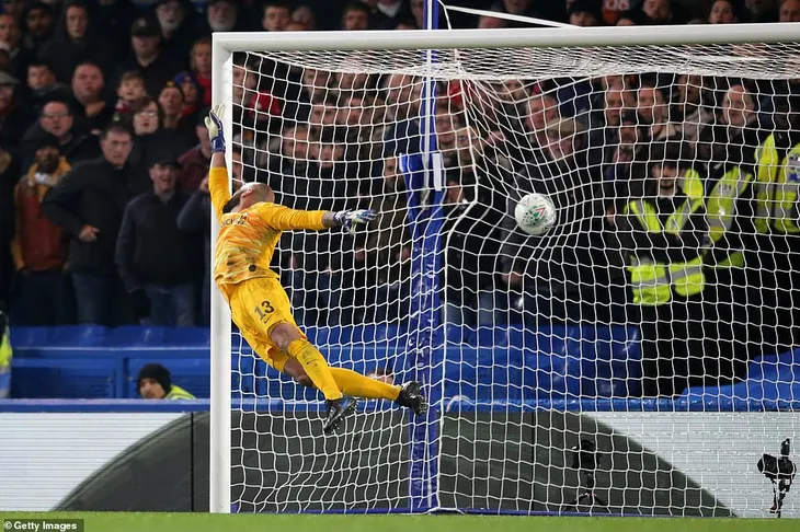 Chelsea 1-2 Man Utd: Rashford tỏa sáng, Man Utd vào tứ kết cúp Liên đoàn Anh - Ảnh 2. Chelsea 1-2 Man Utd: Rashford tỏa sáng, Man Utd vào tứ kết cúp Liên đoàn Anh - Ảnh 2.