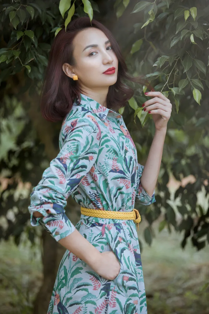 Hoa hậu Ngọc Diễm thanh lịch với phong cách thời trang hoài cổ - Ảnh 2. Hoa hậu Ngọc Diễm thanh lịch với phong cách thời trang hoài cổ - Ảnh 2.