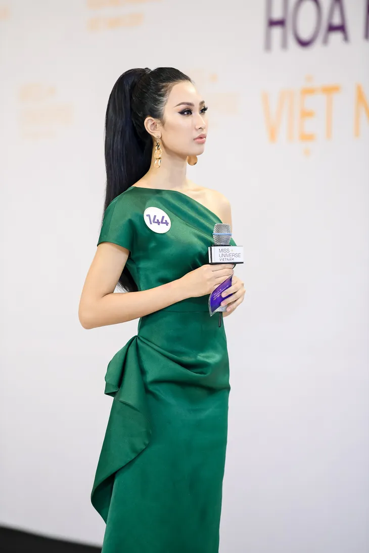 Loạt thí sinh lên tiếng xin lỗi trong tập 1 Tôi là Hoa hậu Hoàn vũ Việt Nam vì điều này - Ảnh 7. Loạt thí sinh lên tiếng xin lỗi trong tập 1 Tôi là Hoa hậu Hoàn vũ Việt Nam vì điều này - Ảnh 7.