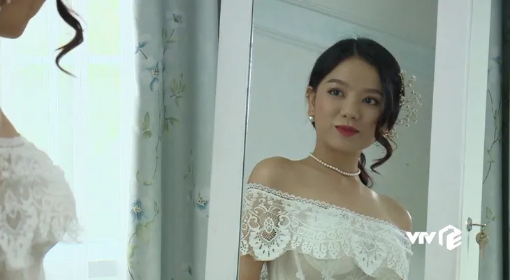 Đánh cắp giấc mơ - Tập 36: Đã cưới Hải Vân vì cái thai, Đức vẫn ngày đêm nhớ Khánh Quỳnh - Ảnh 9. Đánh cắp giấc mơ - Tập 36: Đã cưới Hải Vân vì cái thai, Đức vẫn ngày đêm nhớ Khánh Quỳnh - Ảnh 9.