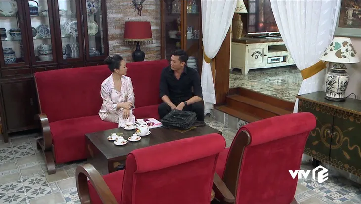 Đánh cắp giấc mơ - Tập 37: Hải Vân lên giường với trai lạ để bắt Đức đổ vỏ - Ảnh 9. Đánh cắp giấc mơ - Tập 37: Hải Vân lên giường với trai lạ để bắt Đức đổ vỏ - Ảnh 9.