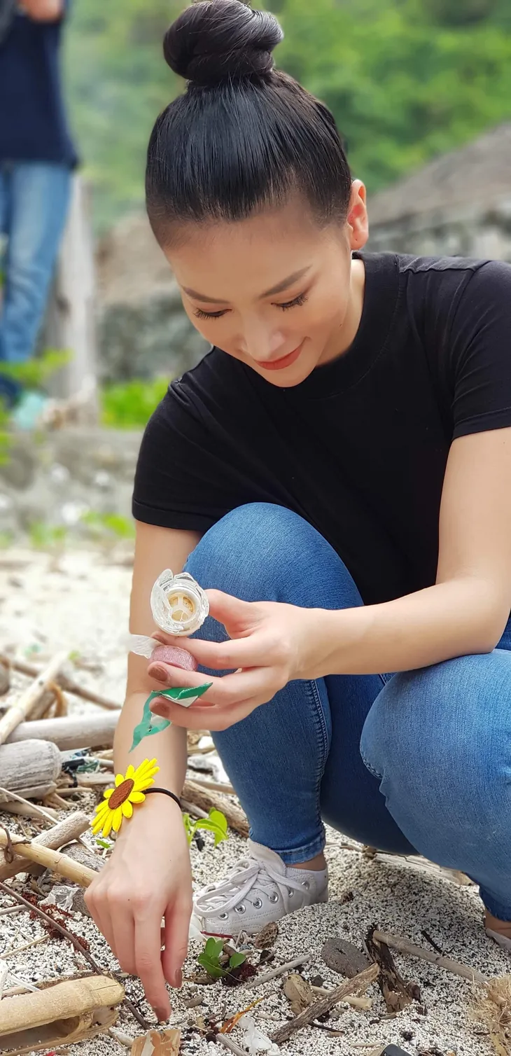 Hoa hậu Phương Khánh lặn biển nhặt rác tại Miss Earth 2019 - Ảnh 5. Hoa hậu Phương Khánh lặn biển nhặt rác tại Miss Earth 2019 - Ảnh 5.