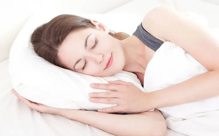 Những thói quen gây tổn thương não - Ảnh 2. Những thói quen gây tổn thương não - Ảnh 2.