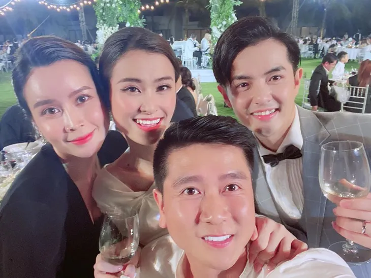 Dàn sao Việt nô nức dự lễ cưới Đông Nhi, Ông Cao Thắng - Ảnh 3. Dàn sao Việt nô nức dự lễ cưới Đông Nhi, Ông Cao Thắng - Ảnh 3.