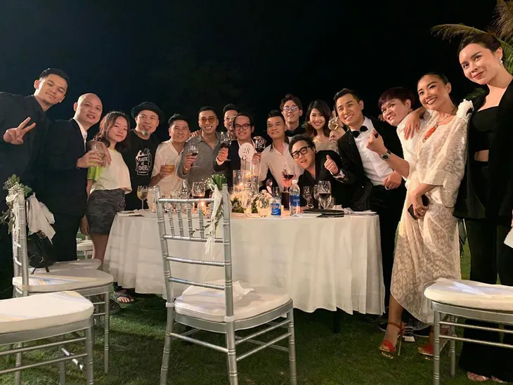 Dàn sao Việt nô nức dự lễ cưới Đông Nhi, Ông Cao Thắng - Ảnh 10. Dàn sao Việt nô nức dự lễ cưới Đông Nhi, Ông Cao Thắng - Ảnh 10.