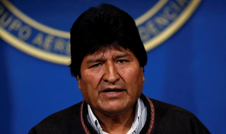 Tổng thống Bolivia Evo Morales tuyên bố từ chức - Ảnh 1. Tổng thống Bolivia Evo Morales tuyên bố từ chức - Ảnh 1.