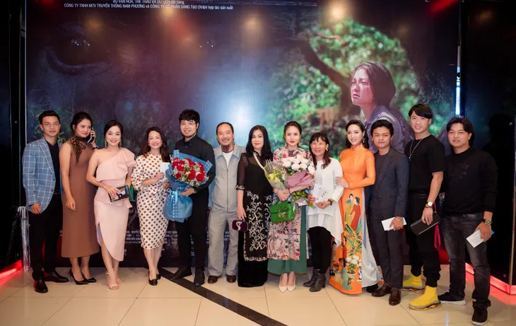 Diễn viên Hoàng Mai Anh rùng mình khi xem Truyền thuyết về Quán Tiên - Ảnh 1. Diễn viên Hoàng Mai Anh rùng mình khi xem Truyền thuyết về Quán Tiên - Ảnh 1.