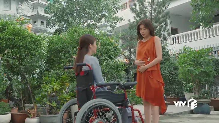 Bán chồng - Tập cuối: Hưng liệt hai chân, Nga trở về Mỹ - Ảnh 1. Bán chồng - Tập cuối: Hưng liệt hai chân, Nga trở về Mỹ - Ảnh 1.