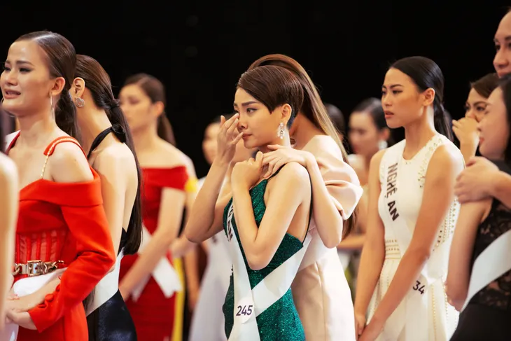 Tôi là Hoa hậu Hoàn vũ Việt Nam 2019 - Tập 7: 15 cô gái nào bị loại? - Ảnh 6. Tôi là Hoa hậu Hoàn vũ Việt Nam 2019 - Tập 7: 15 cô gái nào bị loại? - Ảnh 6.