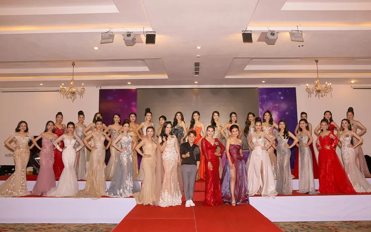 20 cô gái lọt Chung kết cuộc thi Người đẹp xứ dừa tại Lễ hội Dừa Bến Tre 2019 - Ảnh 1. 20 cô gái lọt Chung kết cuộc thi Người đẹp xứ dừa tại Lễ hội Dừa Bến Tre 2019 - Ảnh 1.