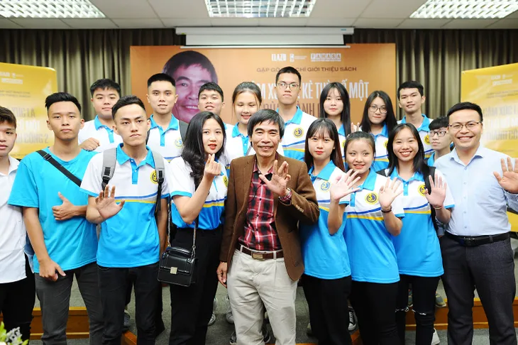 Nhiều điều thú vị trong cuốn sách Cảm xúc là kẻ thù số một của thành công 2 - Ảnh 3. Nhiều điều thú vị trong cuốn sách Cảm xúc là kẻ thù số một của thành công 2 - Ảnh 3.