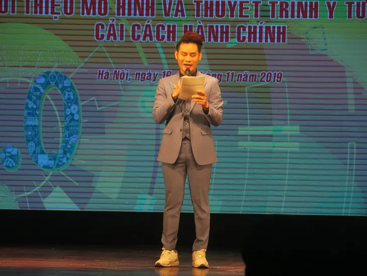 Dàn MC VTV đại náo Hội thi Giới thiệu mô hình và thuyết trình ý tưởng cải cách hành chính - Ảnh 2. Dàn MC VTV đại náo Hội thi Giới thiệu mô hình và thuyết trình ý tưởng cải cách hành chính - Ảnh 2.