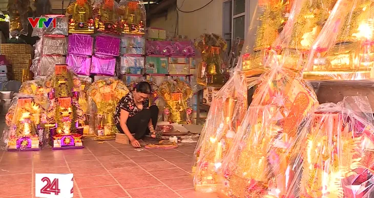 Khó khăn trong bảo tồn nghề tranh Ðông Hồ - Ảnh 2. Khó khăn trong bảo tồn nghề tranh Ðông Hồ - Ảnh 2.