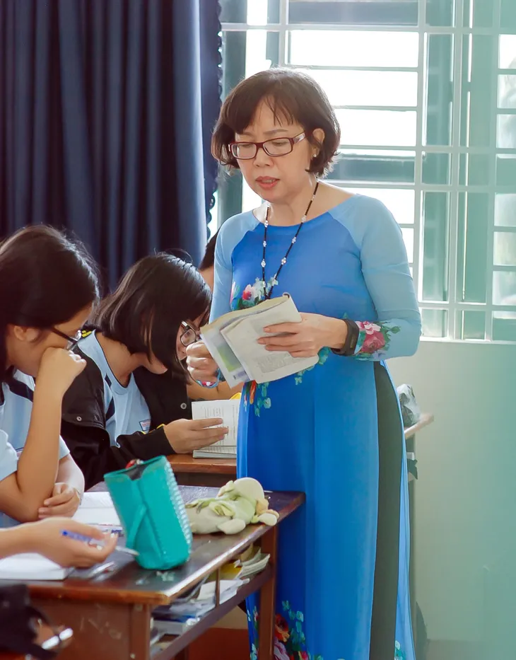 Những thầy, cô truyền cảm hứng vào mỗi tiết học - Ảnh 1. Những thầy, cô truyền cảm hứng vào mỗi tiết học - Ảnh 1.