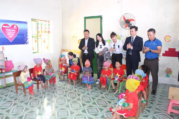 Khánh thành công trình trường mầm non thôn Sín Chải A - Ảnh 1. Khánh thành công trình trường mầm non thôn Sín Chải A - Ảnh 1.